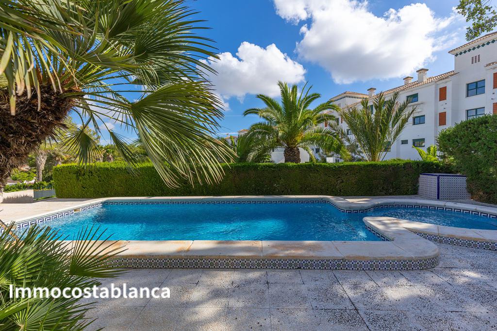 Villa in Orihuela Costa, 366 m², 670,000 €, photo 2, listing 4697216