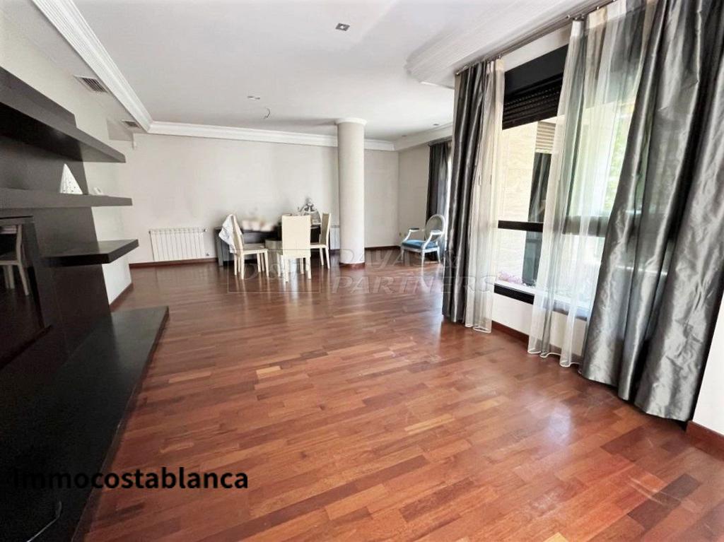 Apartment in Orihuela, 210 m², 390,000 €, photo 9, listing 27221056