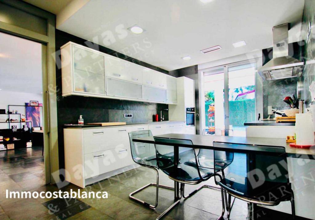 Villa in Torrevieja, 492 m², 790,000 €, photo 4, listing 51288176