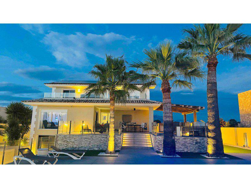 Villa in El Albir, 1,195,000 €, photo 2, listing 49497216