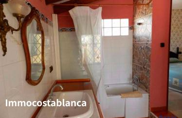 Detached house in Callosa de Segura, 251 m²