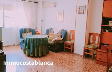 4 room apartment in Alicante, 95 m²