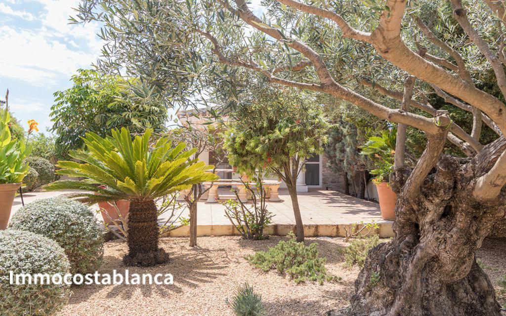Detached house in Moraira, 279 m², 885,000 €, photo 9, listing 6175128