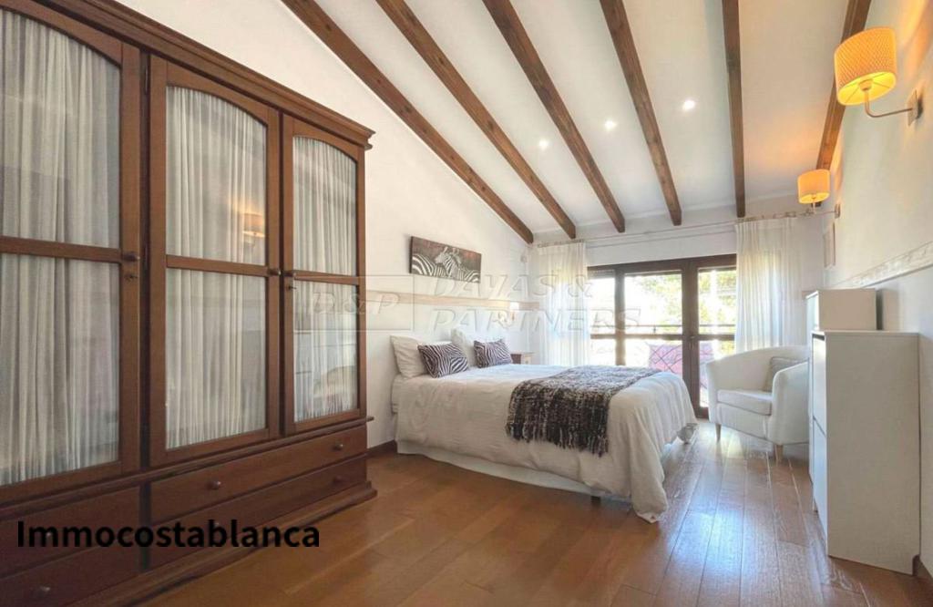 Villa in Torrevieja, 298 m², 750,000 €, photo 6, listing 76590656