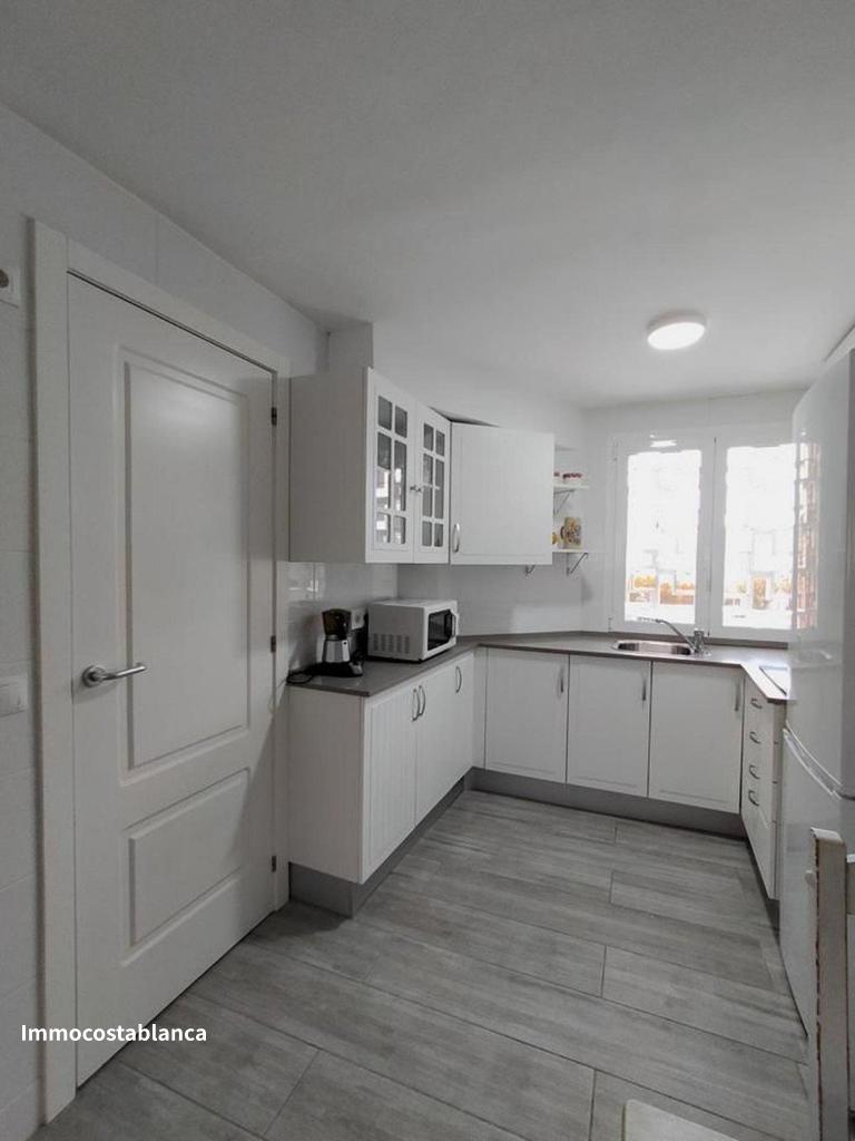 Apartment in Benidorm, 130 m², 480,000 €, photo 4, listing 17437696