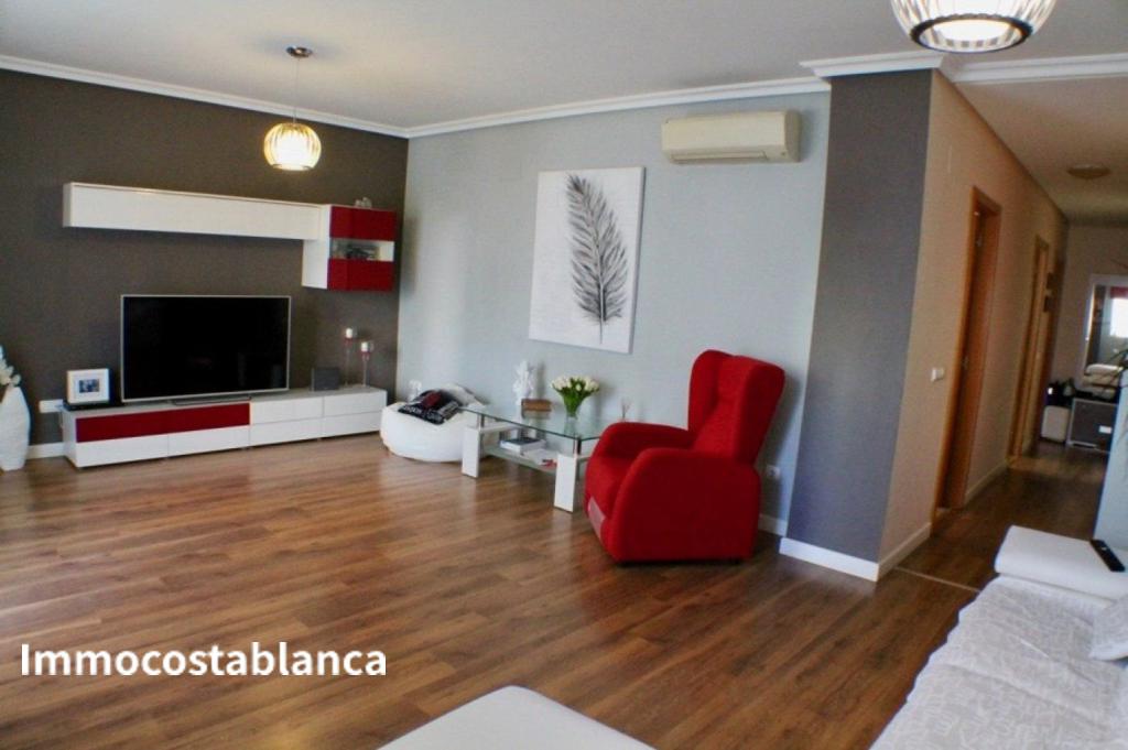 Apartment in Villajoyosa, 96 m², 205,000 €, photo 8, listing 66019456