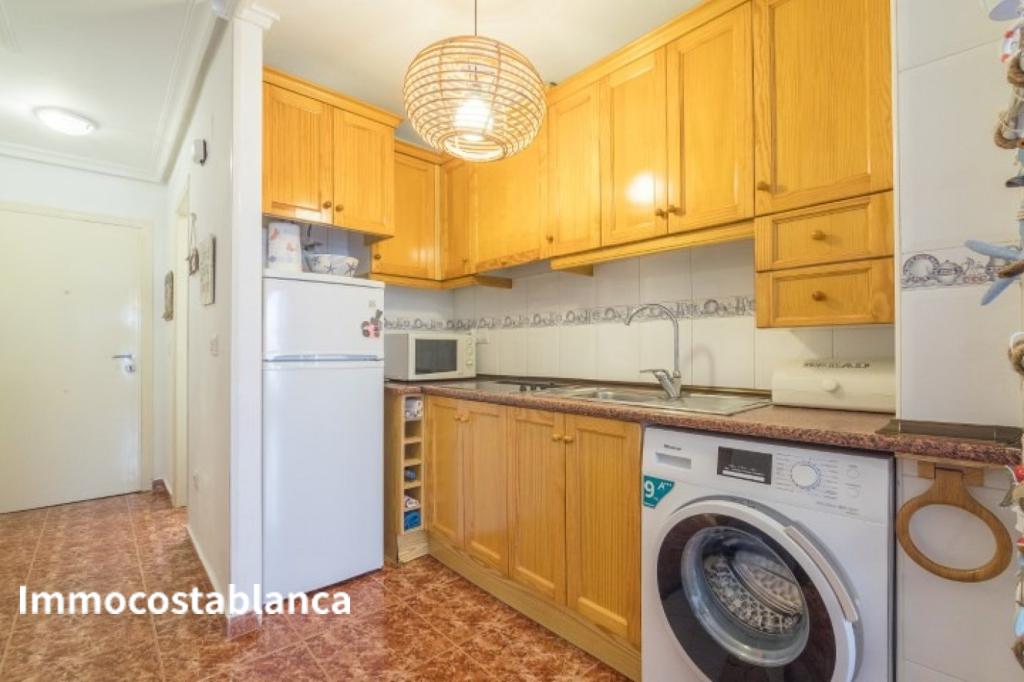 Apartment in Torrevieja, 72,000 €, photo 9, listing 50210248