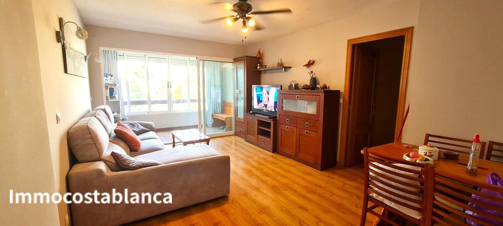 Apartment in Benidorm, 135 m², 265,000 €, photo 3, listing 79767456