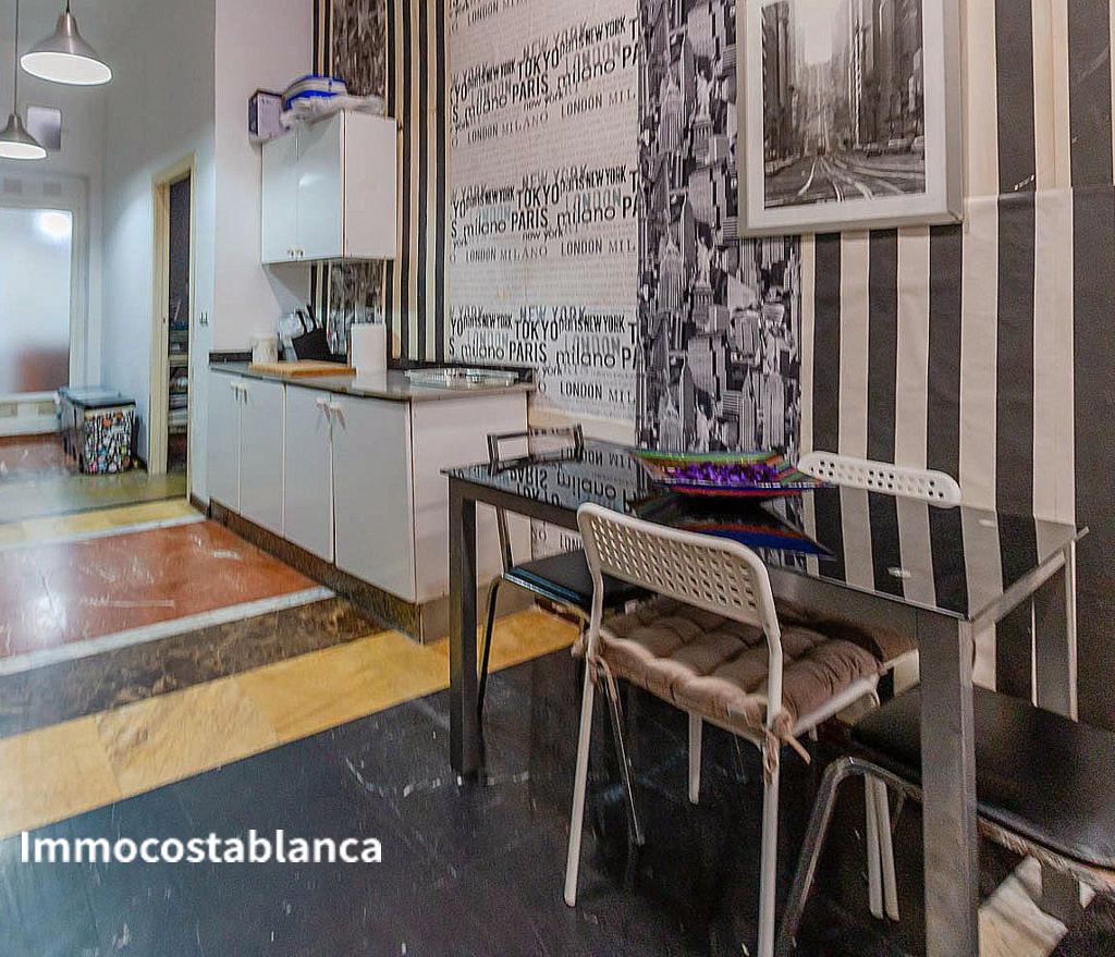 Apartment in Alicante, 195 m², 267,000 €, photo 4, listing 2902496