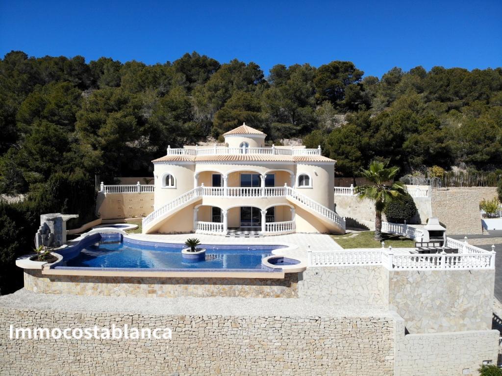 Detached house in Calpe, 1,100,000 €, photo 1, listing 15591848