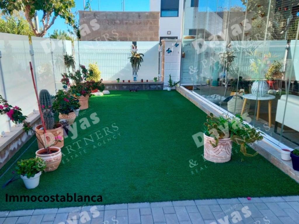 Townhome in Pilar de la Horadada, 100 m², 195,000 €, photo 2, listing 19455456