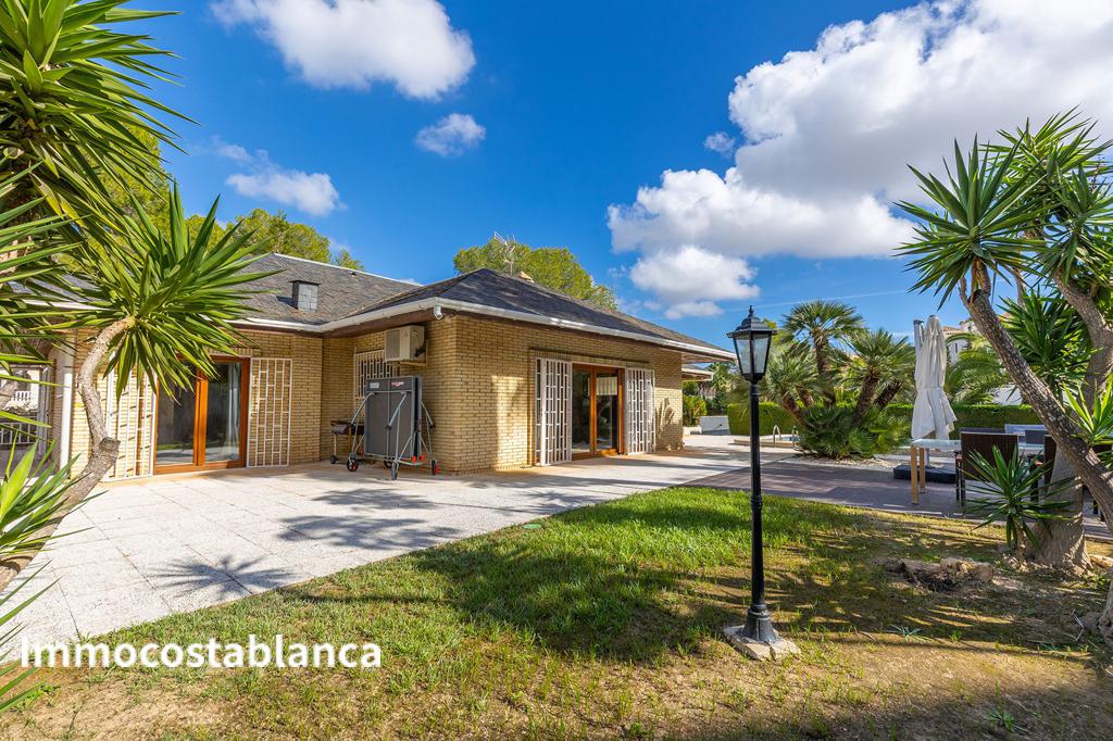 Villa in Orihuela Costa, 366 m², 670,000 €, photo 8, listing 4697216