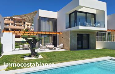 Detached house in Finestrat, 282 m²