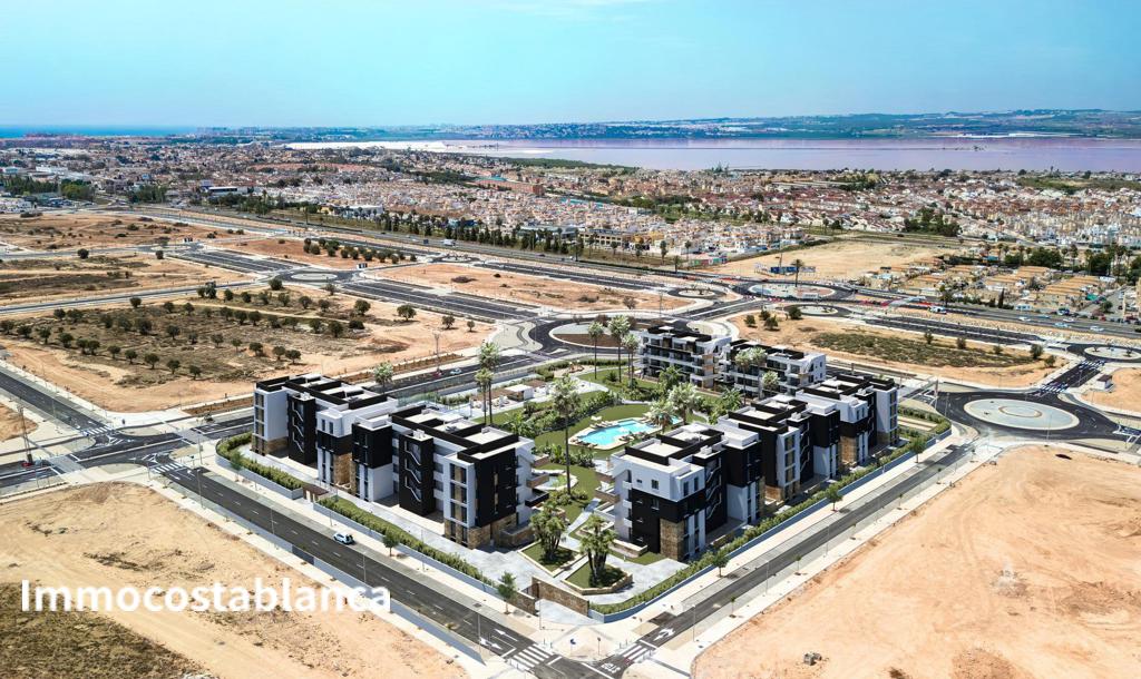 Apartment in Torrevieja, 77 m², 334,000 €, photo 2, listing 67735536