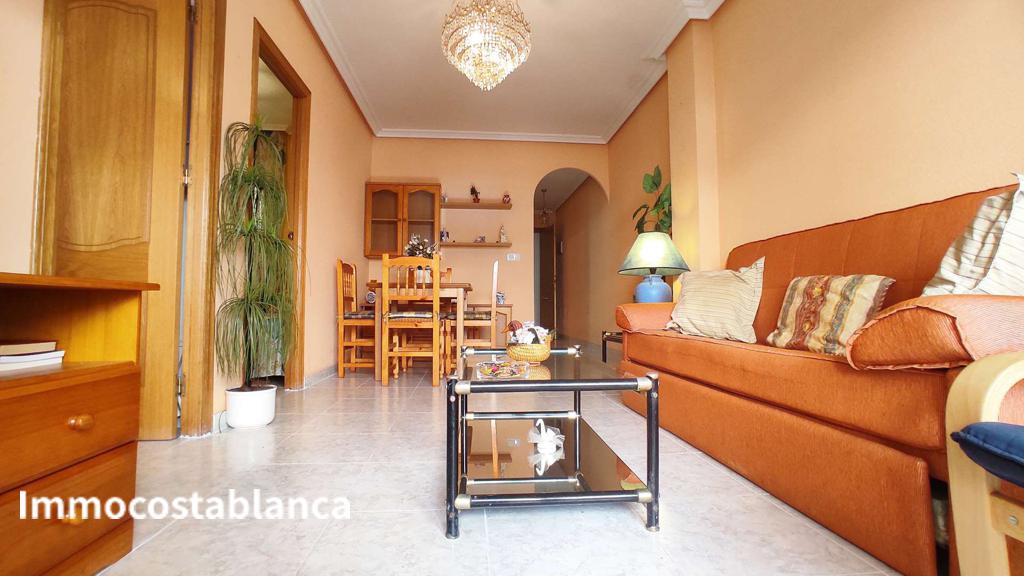 Apartment in Torrevieja, 64 m², 74,000 €, photo 6, listing 5894416