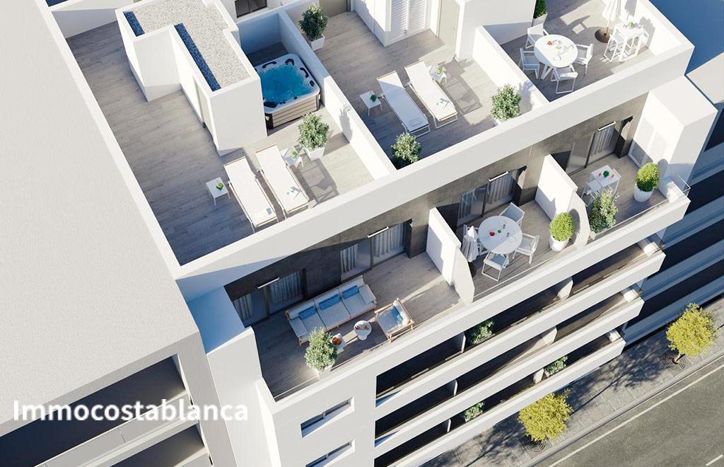 Apartment in Torrevieja, 137 m², 469,000 €, photo 1, listing 23034816