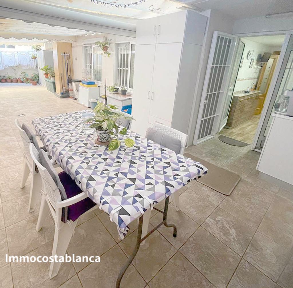 Apartment in Alicante, 130 m², 208,000 €, photo 4, listing 18902496