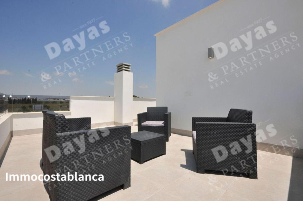 Villa in Pilar de la Horadada, 162 m², 330,000 €, photo 1, listing 33324896