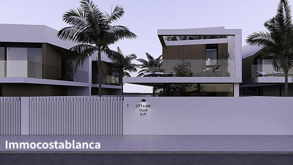 Villa in Pilar de la Horadada, 154 m², 549,000 €, photo 1, listing 8553776