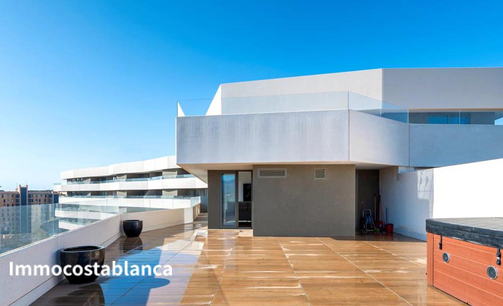 Apartment in Alicante, 203 m², 650,000 €, photo 1, listing 33829696