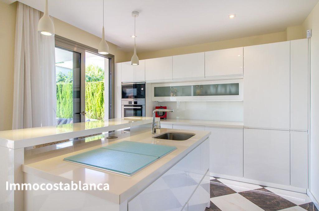 Detached house in Calpe, 315 m², 1,300,000 €, photo 10, listing 61728416
