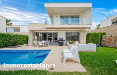 Villa in Orihuela Costa, 119 m²