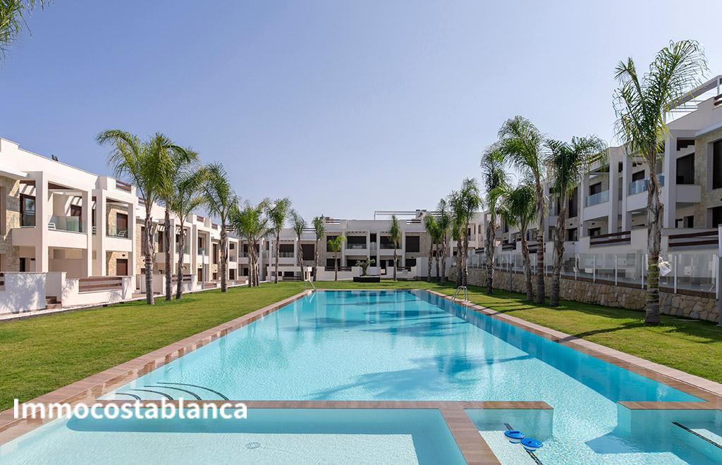 Apartment in Alicante, 186,000 €, photo 5, listing 16606328