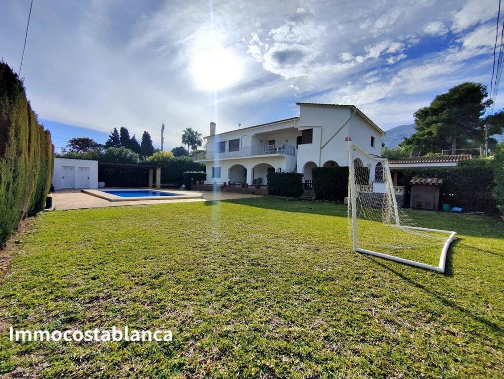 Detached house in Denia, 300 m², 890,000 €, photo 10, listing 59596256