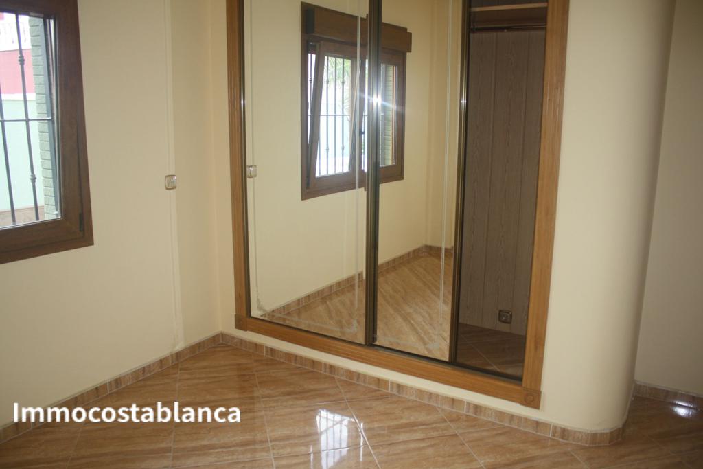 Villa in Torrevieja, 319 m², 550,000 €, photo 6, listing 18135536