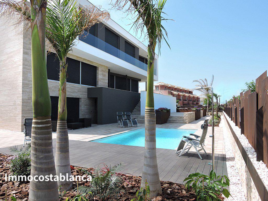 8 room villa in Pilar de la Horadada, 540 m², 3,450,000 €, photo 2, listing 31607216