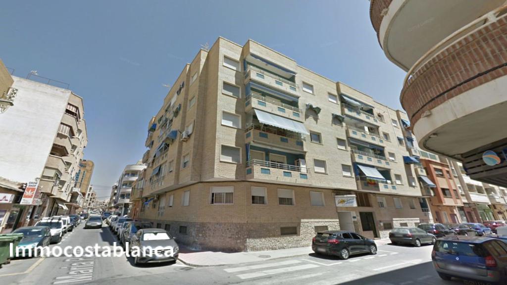 Apartment in Torrevieja, 115,000 €, photo 8, listing 13564016