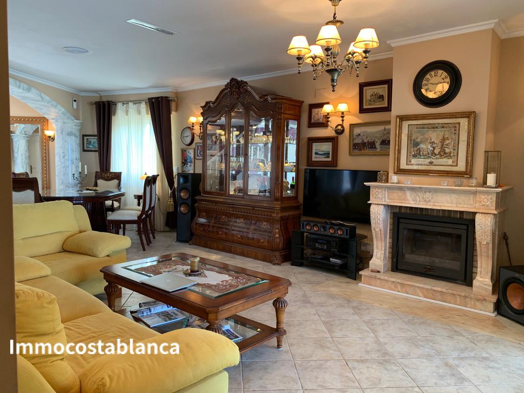 Detached house in Denia, 172 m², 990,000 €, photo 7, listing 15436256