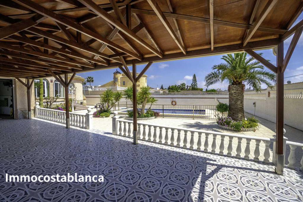 Villa in Torrevieja, 140 m², 390,000 €, photo 5, listing 30217696