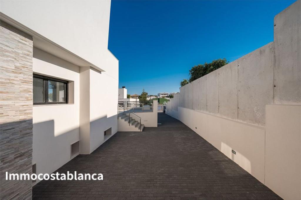 Villa in Torrevieja, 600,000 €, photo 10, listing 65240976