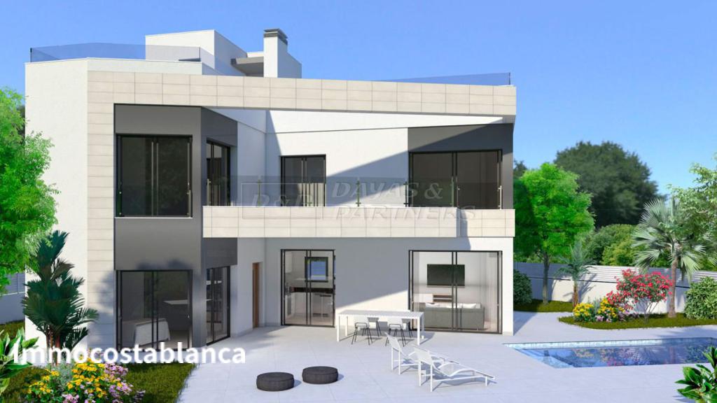 Villa in Torrevieja, 179 m², 780,000 €, photo 1, listing 12812176