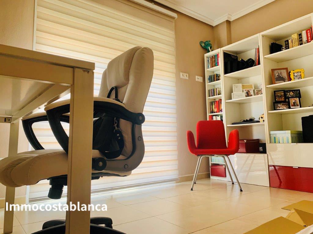 4 room apartment in Guardamar del Segura, 130 m², 165,000 €, photo 8, listing 1879848