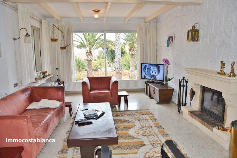 7 room villa in La Nucia, 220 m², 595,000 €, photo 2, listing 1676568