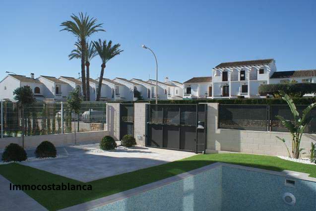 Villa in Alicante, 315 m², 345,000 €, photo 2, listing 19149616