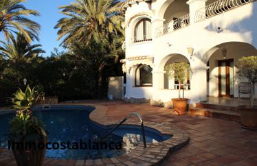 Detached house in Moraira, 440 m²