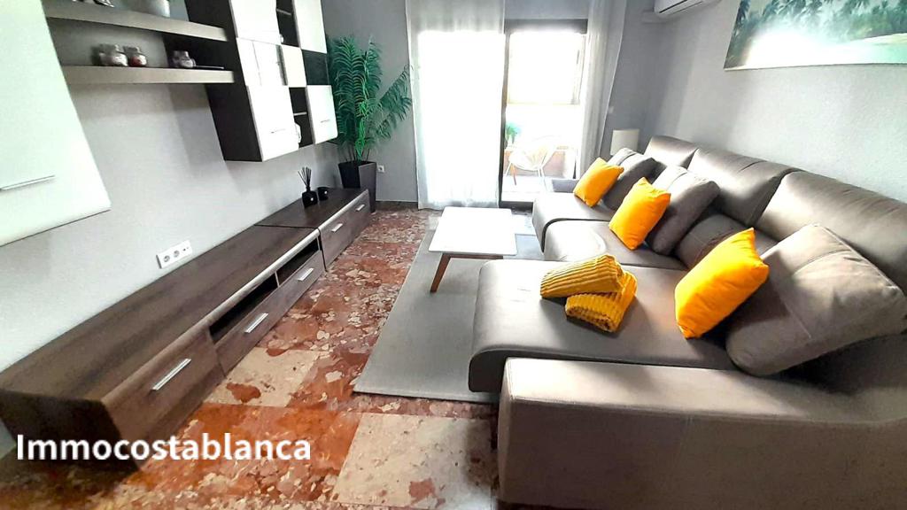 Apartment in Benidorm, 128 m², 350,000 €, photo 4, listing 51638656