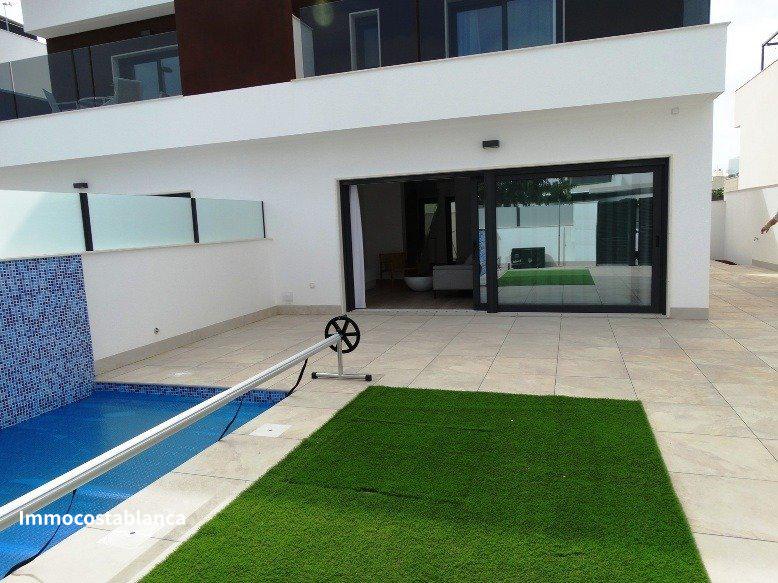 Villa in Pilar de la Horadada, 116 m², 425,000 €, photo 2, listing 45167536