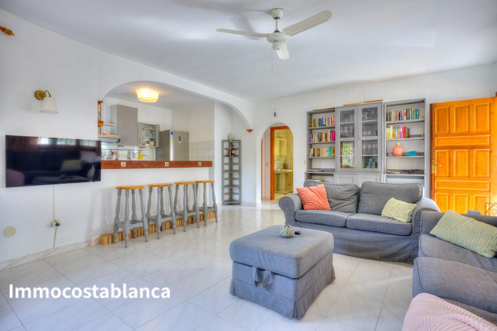 Detached house in Moraira, 160 m², 550,000 €, photo 8, listing 26136416