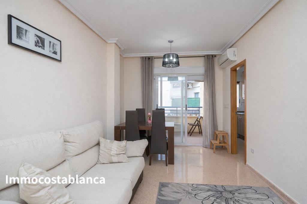 Apartment in Torrevieja, 74 m², 139,000 €, photo 3, listing 41050016