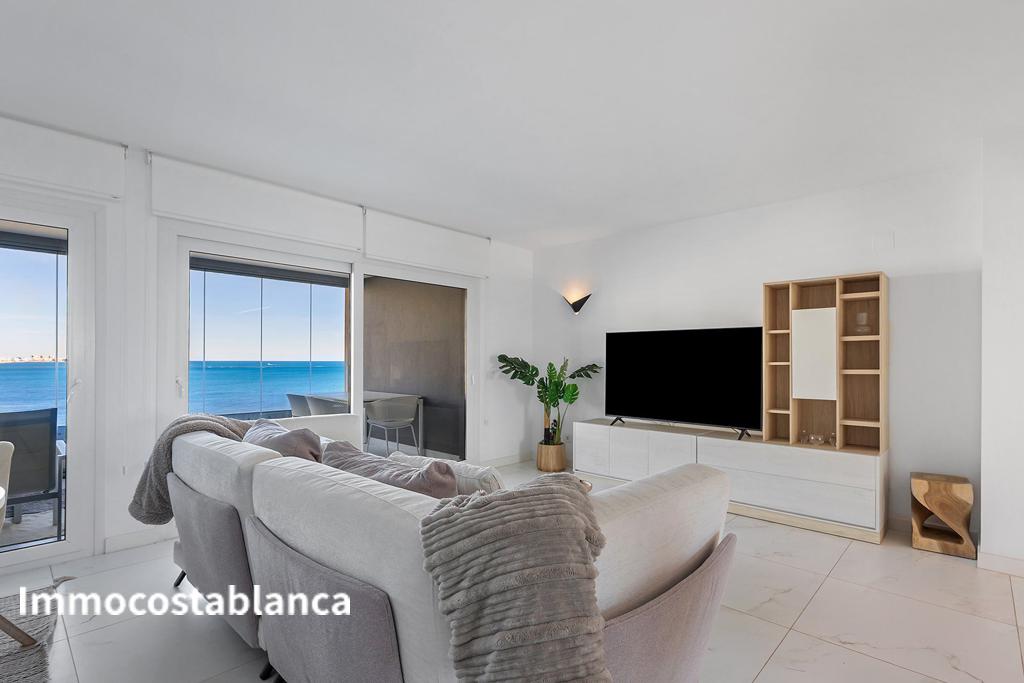 Apartment in Torrevieja, 122 m², 765,000 €, photo 2, listing 7408416