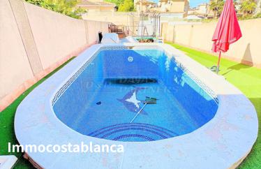 Townhome in Torrevieja, 158 m²