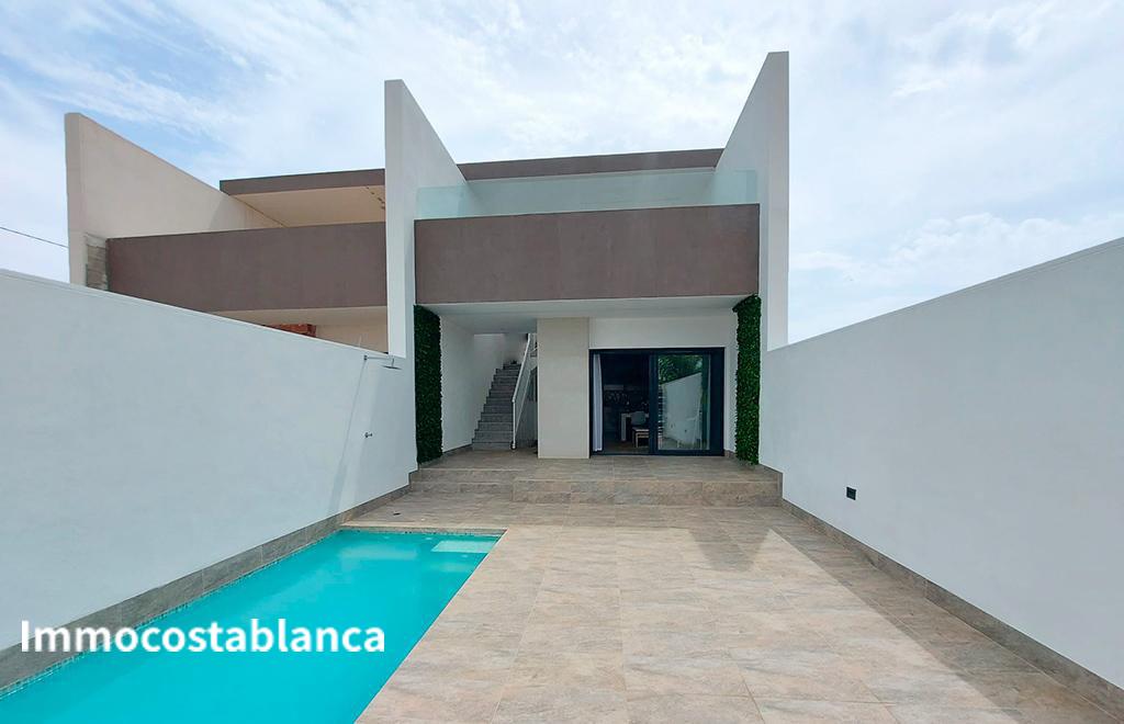 Villa in Pilar de la Horadada, 134 m², 290,000 €, photo 1, listing 10160816