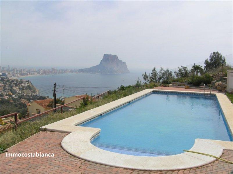 5 room villa in Calpe, 680,000 €, photo 1, listing 1247688