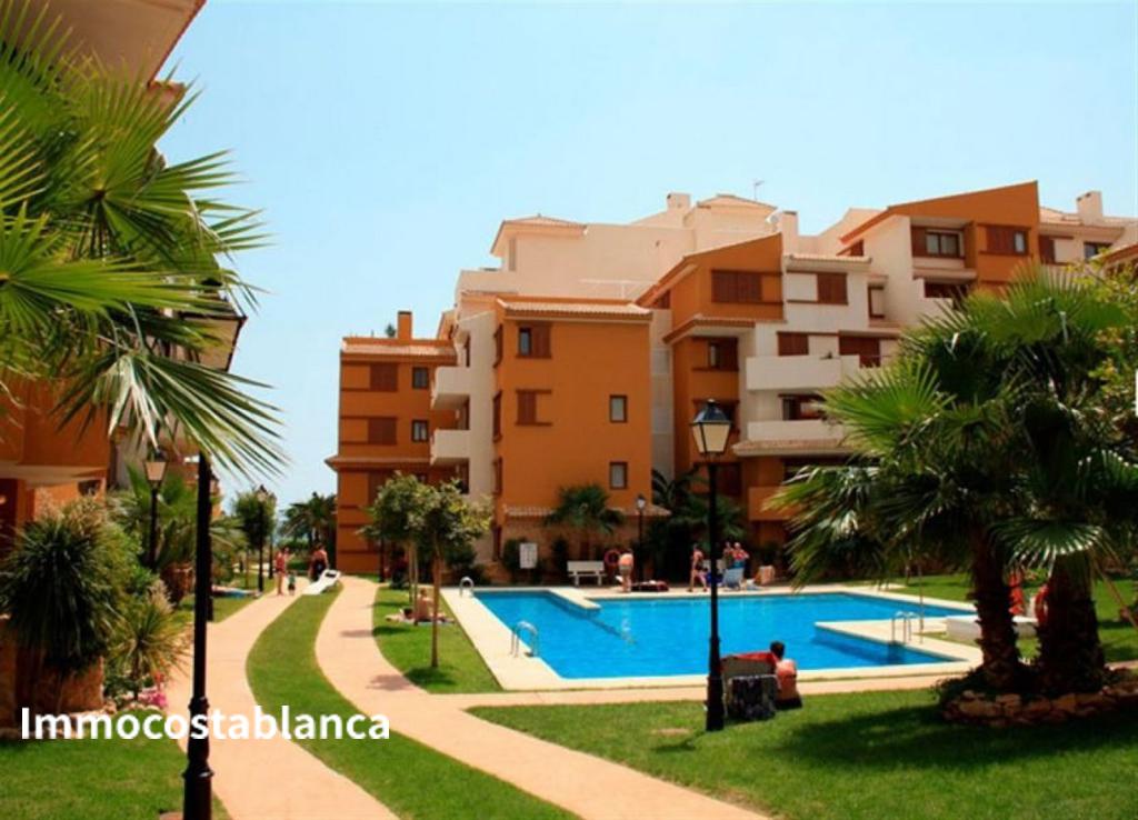 Apartment in Punta Prima, 171 m², 344,000 €, photo 1, listing 14529448