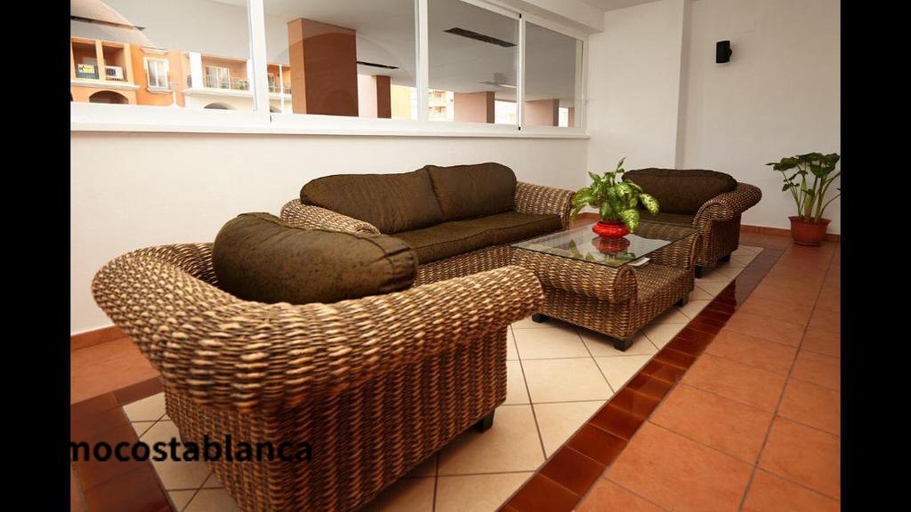 3 room apartment in Torrevieja, 170,000 €, photo 2, listing 7680728