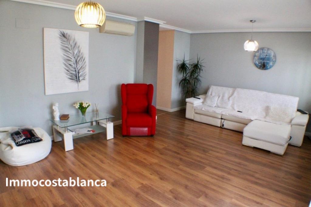 Apartment in Villajoyosa, 96 m², 205,000 €, photo 3, listing 61113856